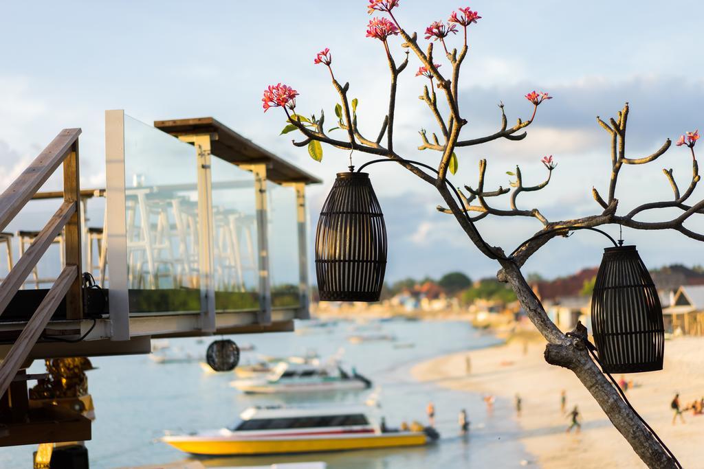 Ware Ware Surf Bungalow Lembongan Nusa Lembongan Extérieur photo