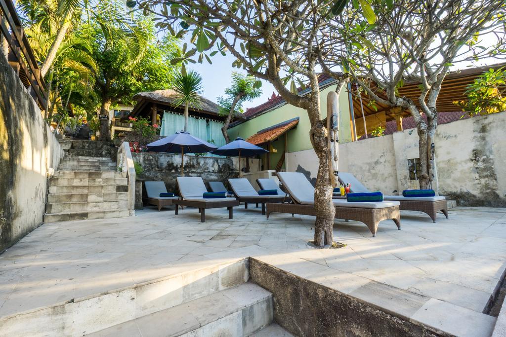 Ware Ware Surf Bungalow Lembongan Nusa Lembongan Extérieur photo