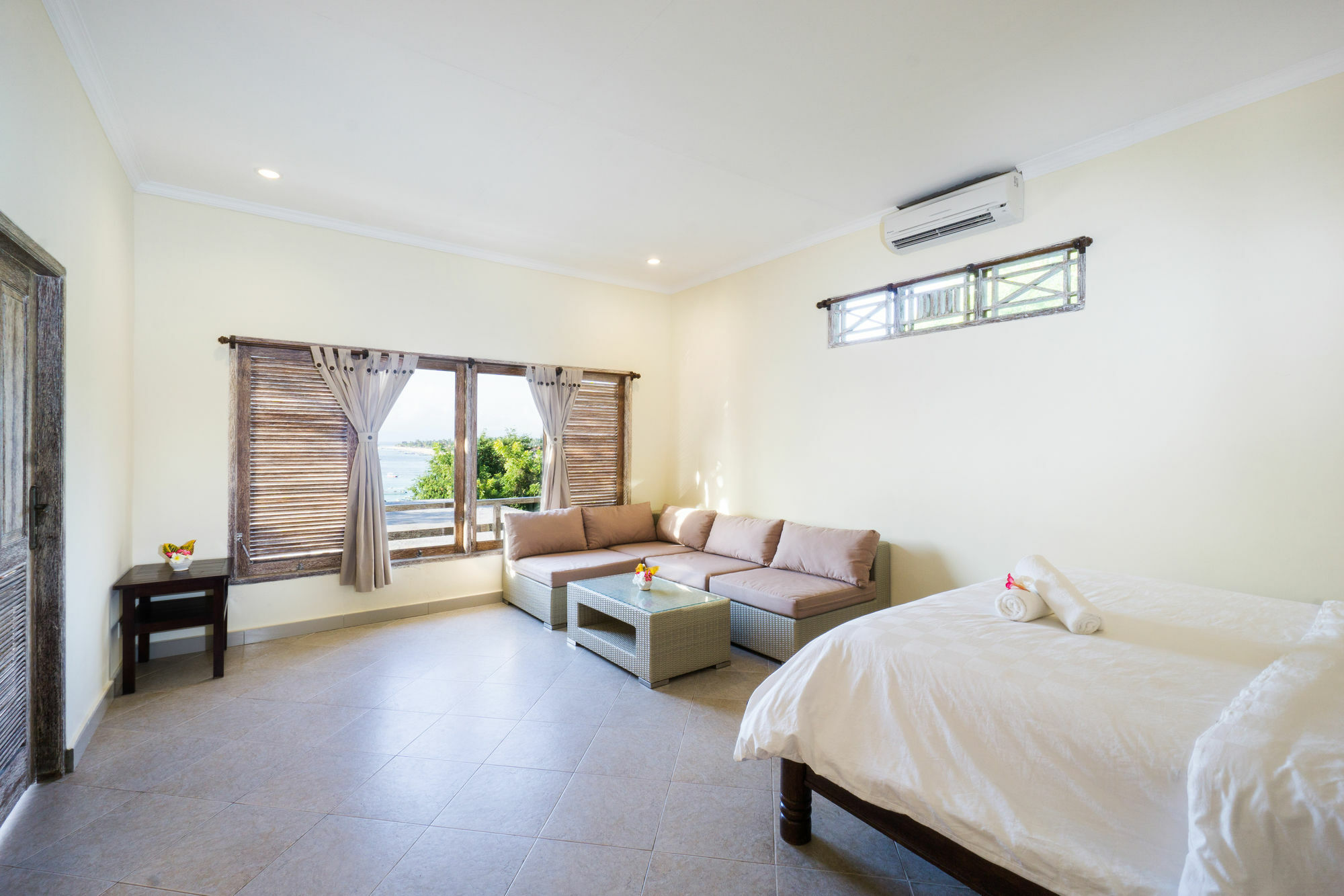 Ware Ware Surf Bungalow Lembongan Nusa Lembongan Extérieur photo